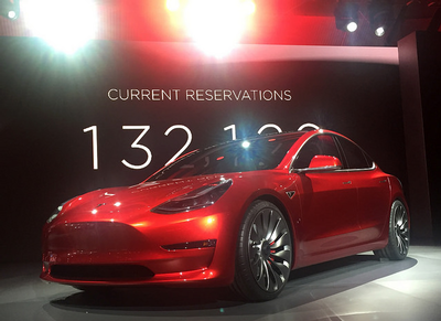 Tesla опровергает информацию о том, что принадлежащее компании окрасочное производство тормозит развитие